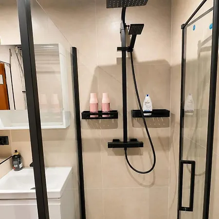 Apartamento River View łopuskiego 30 - Nowoczesny Dla 4 Osób *